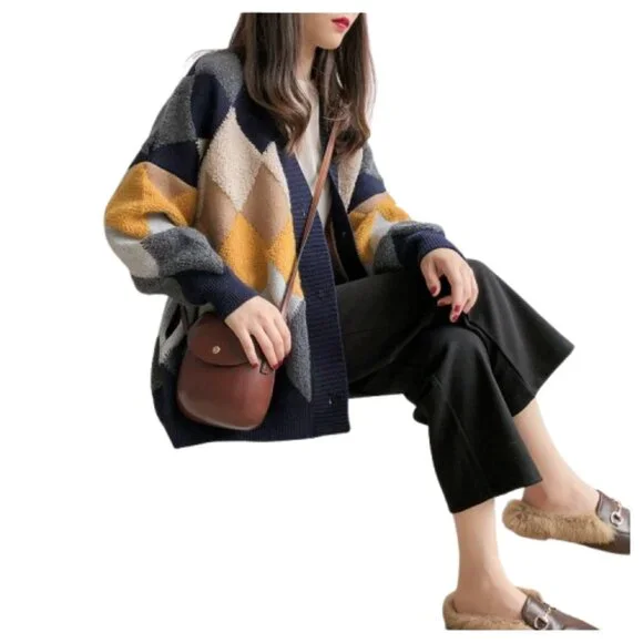 Geometric Pattern Button-Up Cardigan - Picture 4 of 10